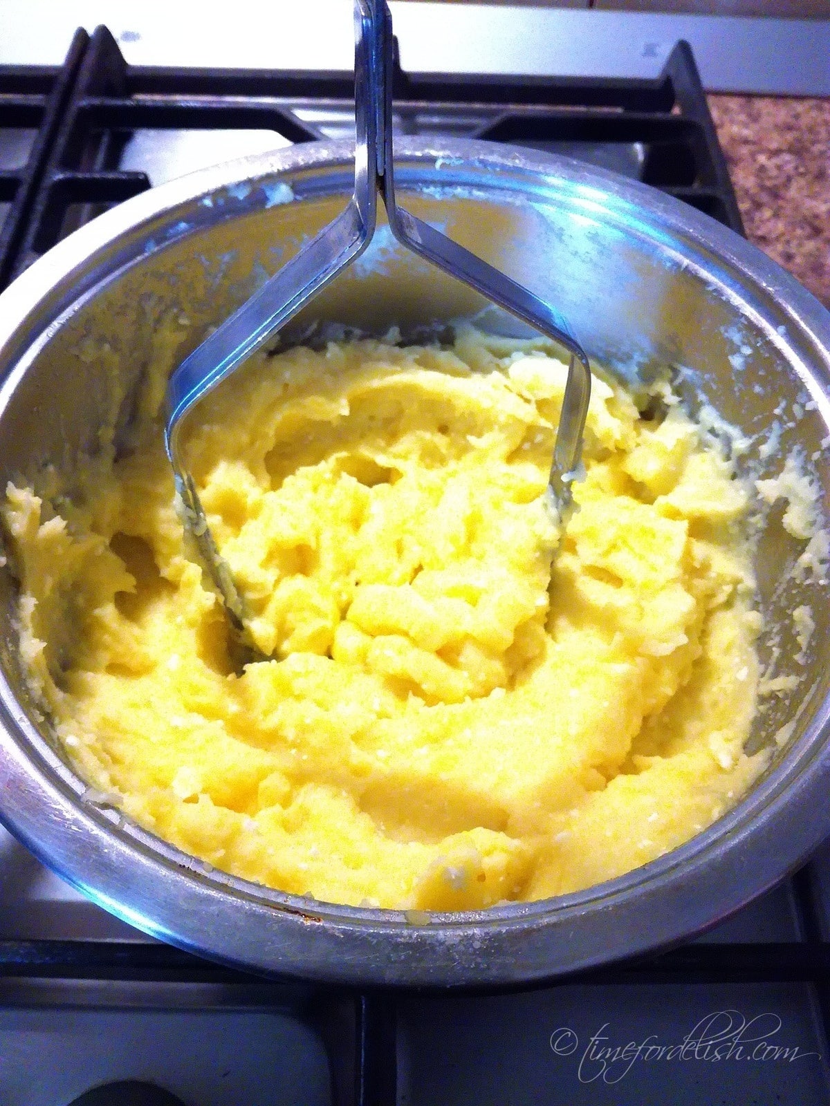 ho to make cheesey mashed potatoes