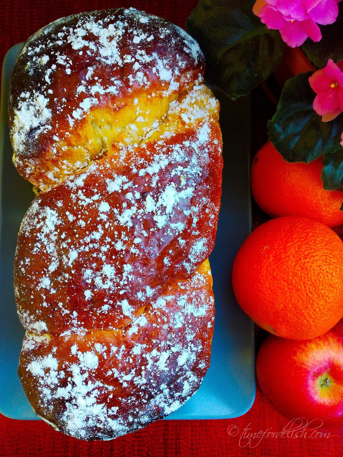 Romanian cozonac sweet bread