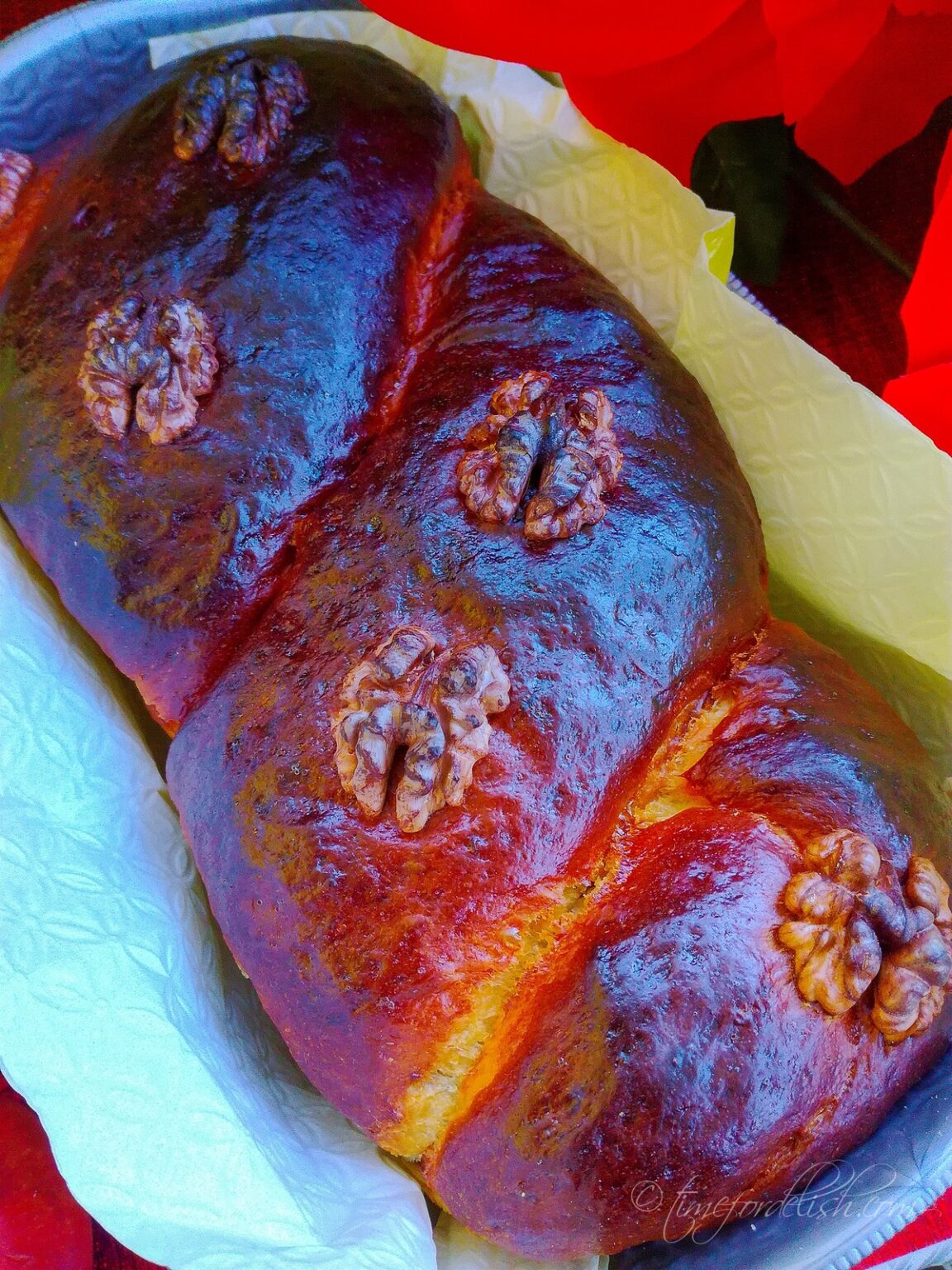 Romanian Cozonac: Traditional Easter & Christmas Sweet Bread